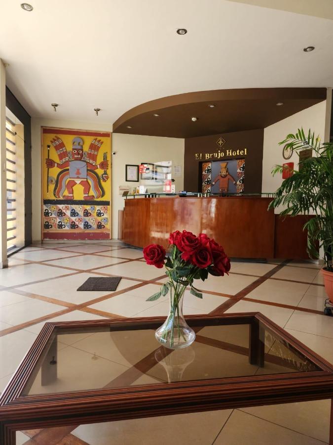 El Brujo Centro Histórico 3*